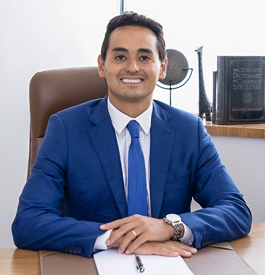 Cirurgia Plástica com formação sólida e atualização constante